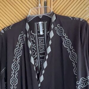 Boutique Monoreno Embroidered Jacket